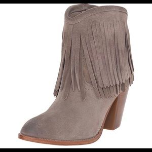 Frye Ilana fringe short boots